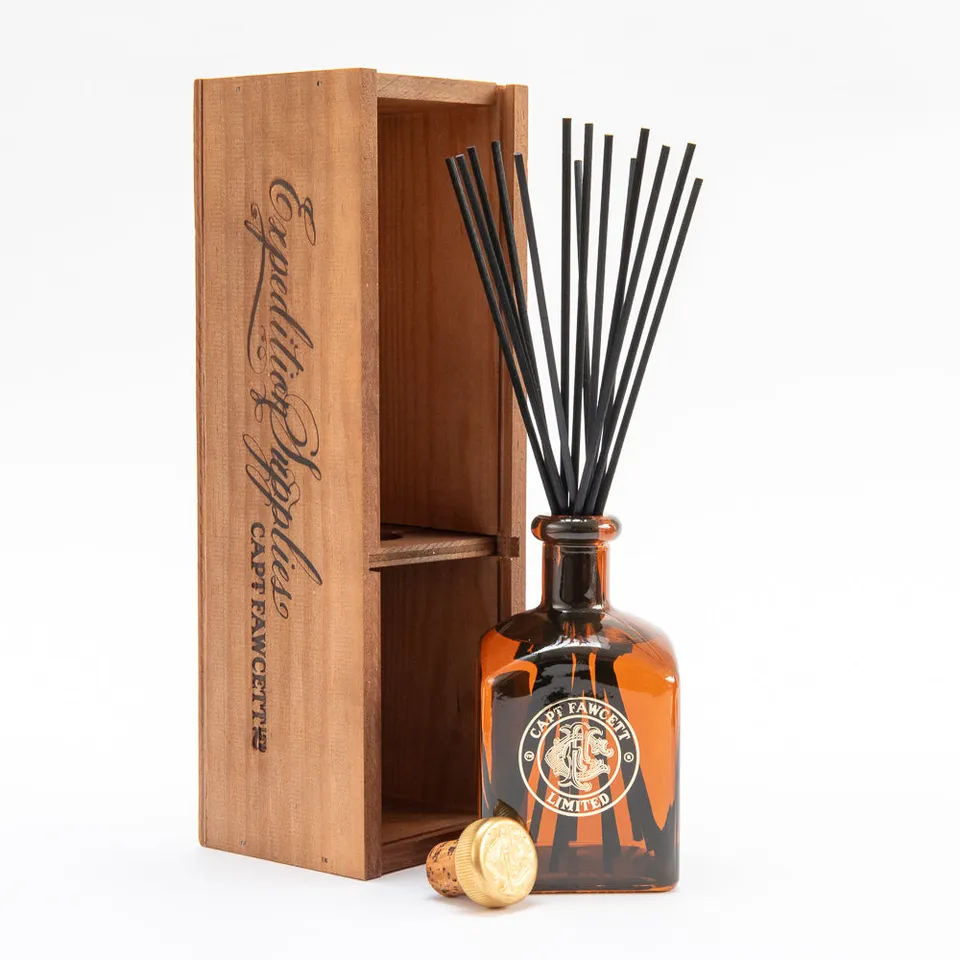 captain-fawcett-diffuseur-b-tonnets-expedition-reserve-parfum-d-int-rieur-patcho image 1