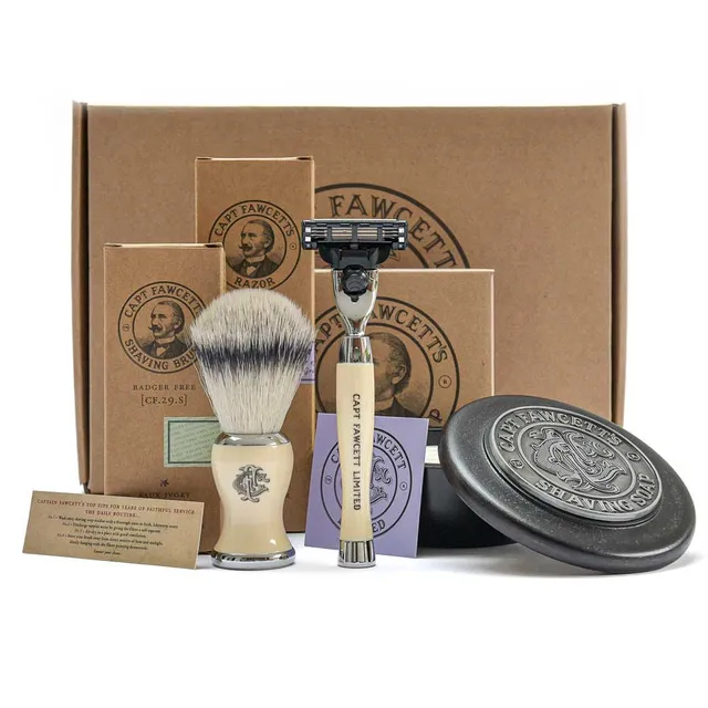 captain-fawcett-coffret-rasage-complet-blaireau-faux-badger-rasoir-de-s-ret-et-s image 1