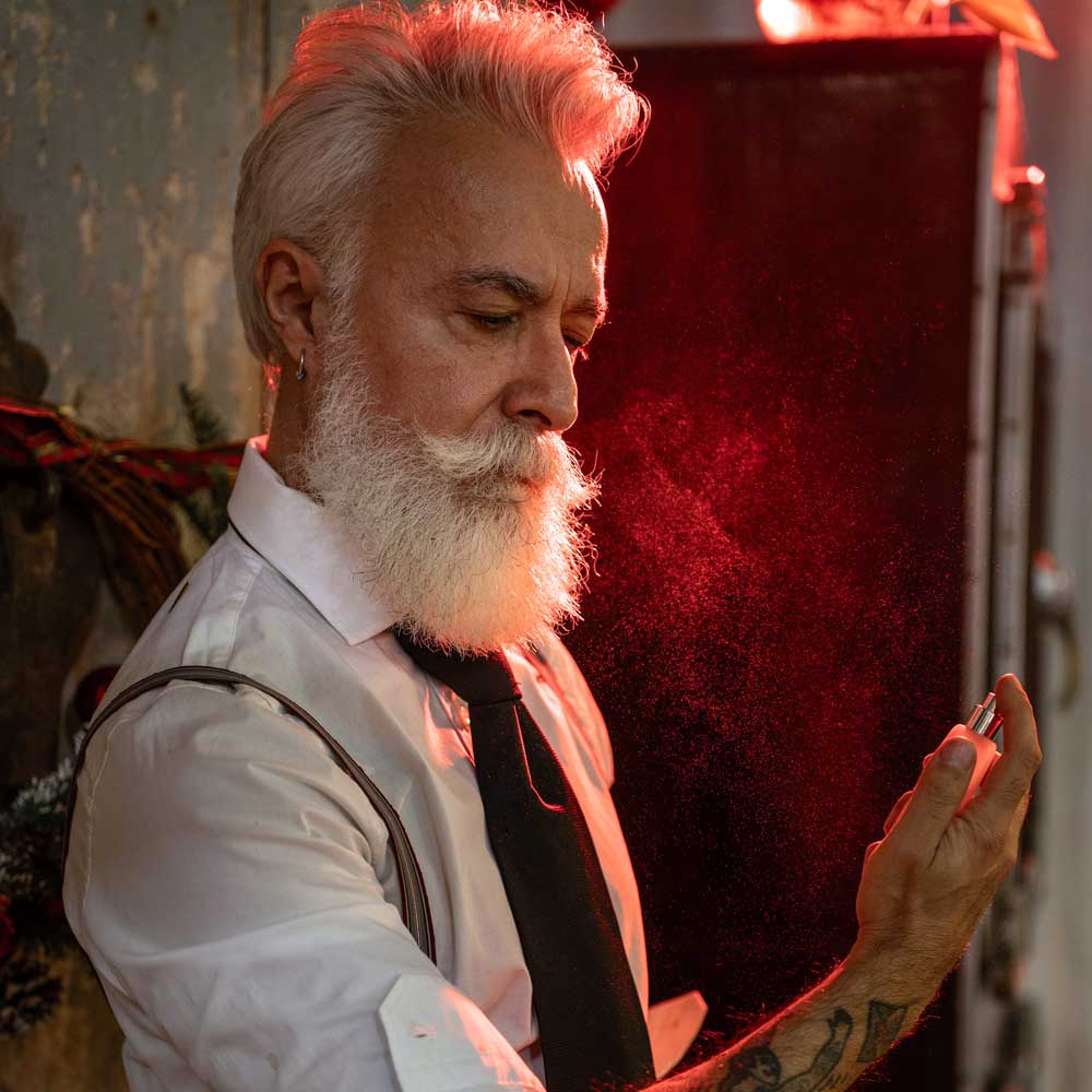 captain-fawcett-alessandro-manfredini-eau-de-parfum-parfum-bois-pices-et-fleurs- image 2