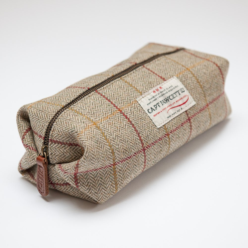 captain-fawcett-tweed-wash-bag-cf-318-trousse-de-toilette-en-tweed-britannique-a image 5