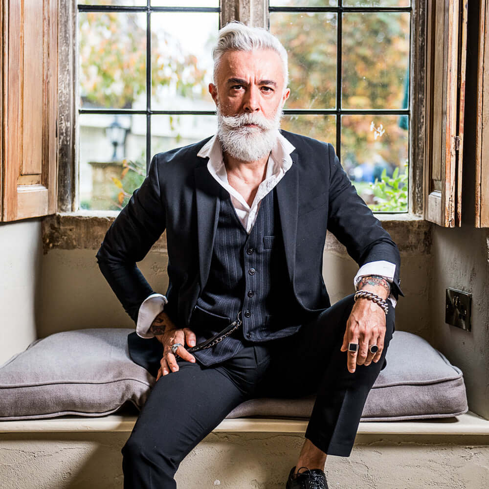 captain-fawcett-alessandro-manfredini-edp-2-ml-chantillon-eau-de-parfum-signatur image 2