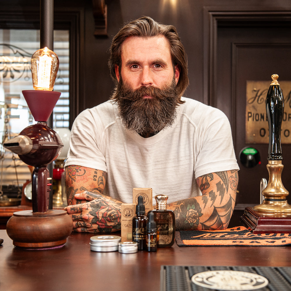 captain-fawcett-booze-baccy-beard-oil-10-ml-huile-de-barbe-format-voyage-tabac-e image 3