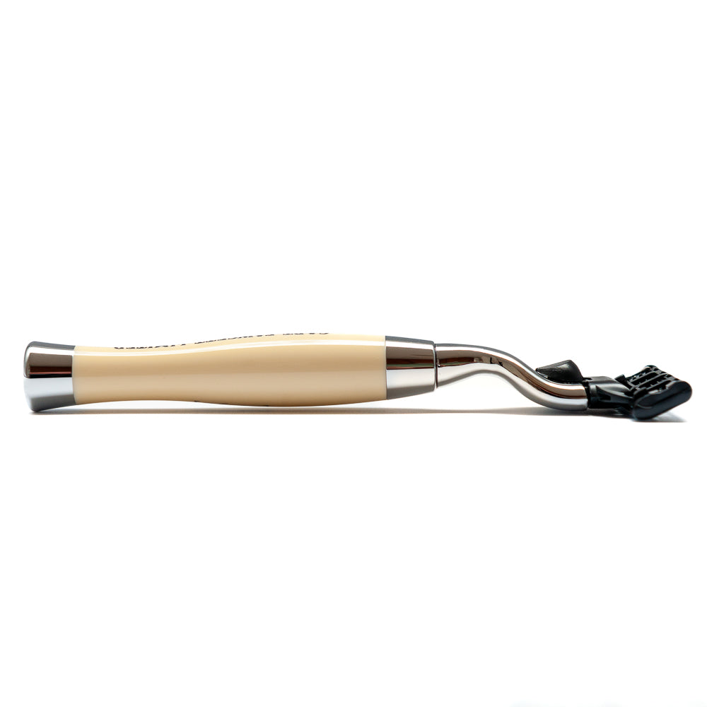 captain-fawcett-finest-hand-crafted-safety-razor-rasoir-de-s-ret-artisanal-finit image 2