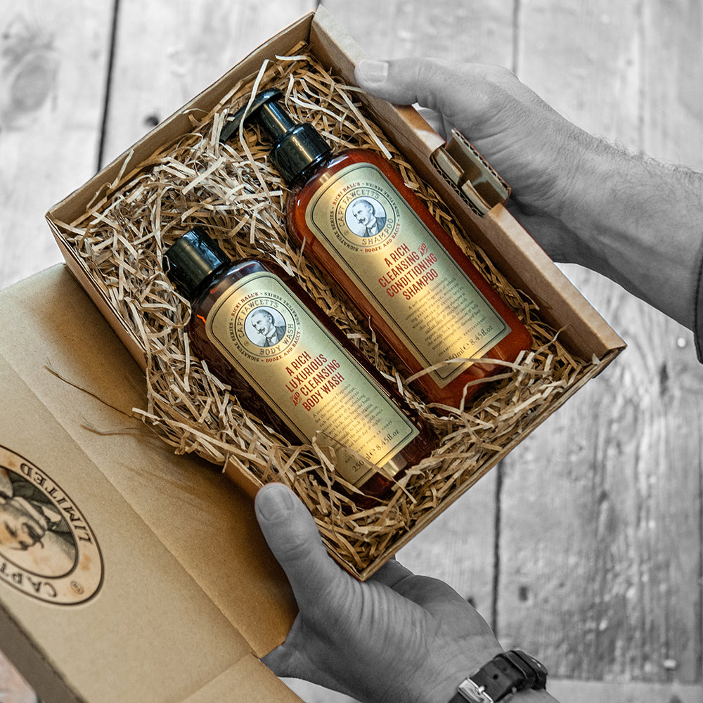 captain-fawcett-booze-baccy-hair-body-wash-set-coffret-duo-shampoing-et-gel-douc image 1