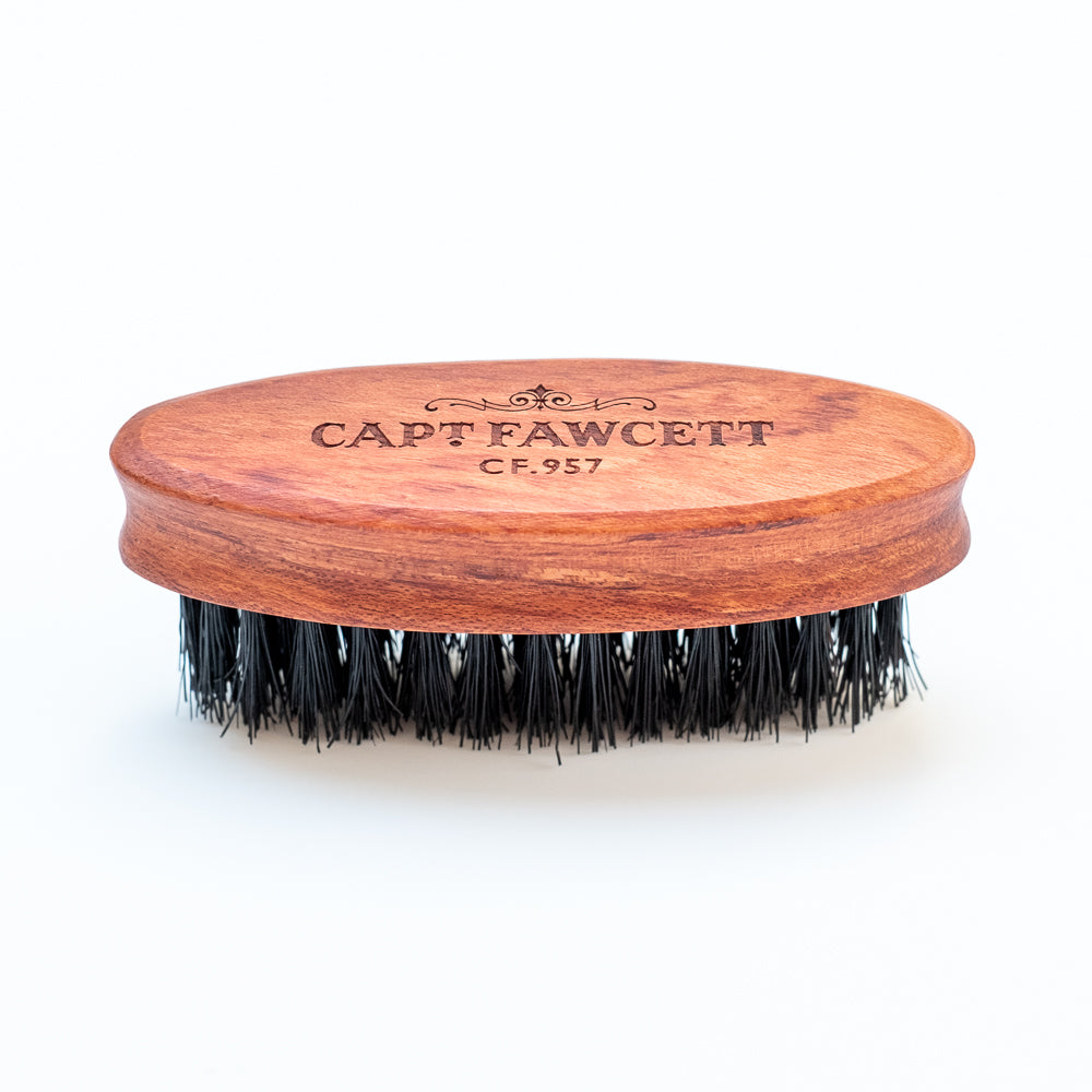 captain-fawcett-wild-boar-bristle-moustache-brush-cf-957-brosse-moustache-en-soi image 1