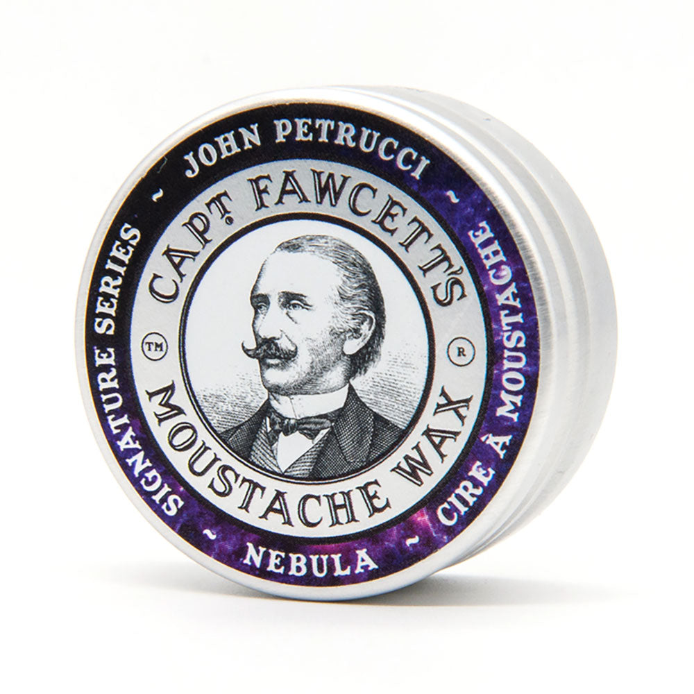 captain-fawcett-nebula-cire-moustache-tenue-ferme image 2