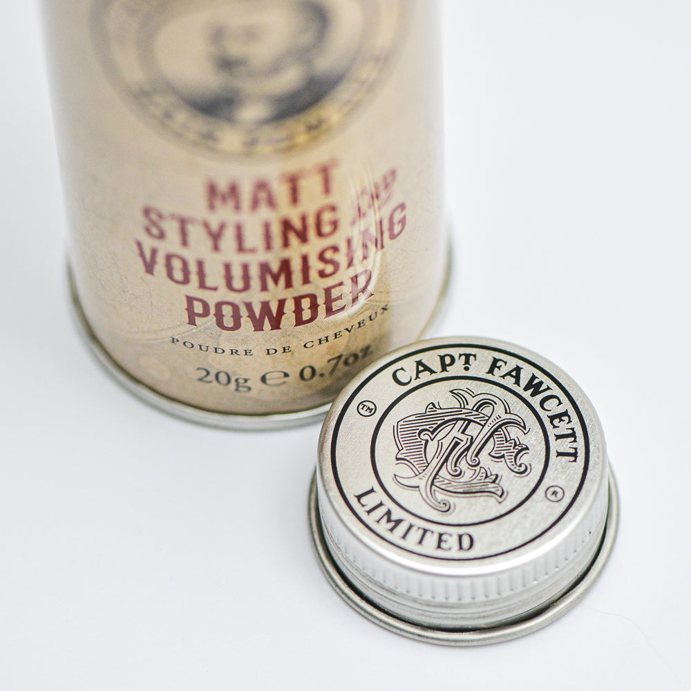 captain-fawcett-expedition-reserve-poudre-capillaire-matifiante-volume-et-textur image 3